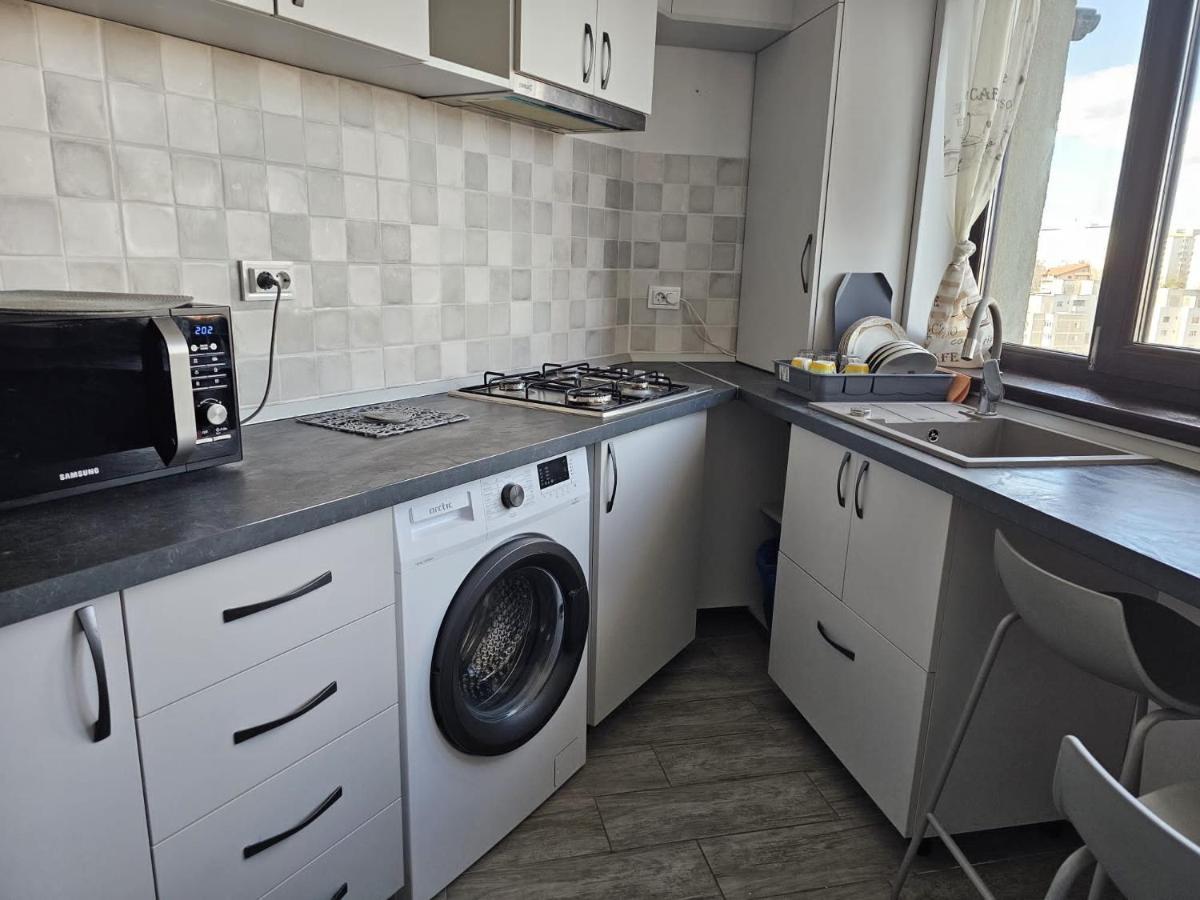 Astero Apartments Premium Accomodation Iasi Luaran gambar